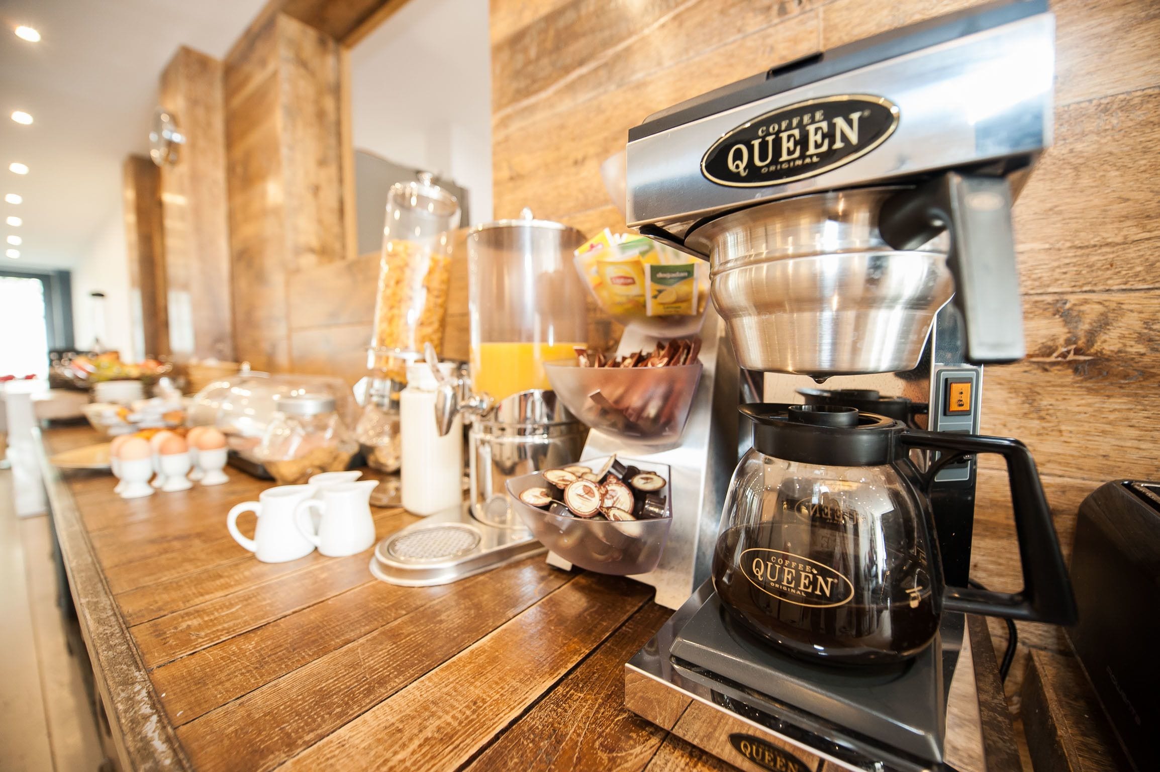 Daily buffet breakfast (EUR 10 per person)