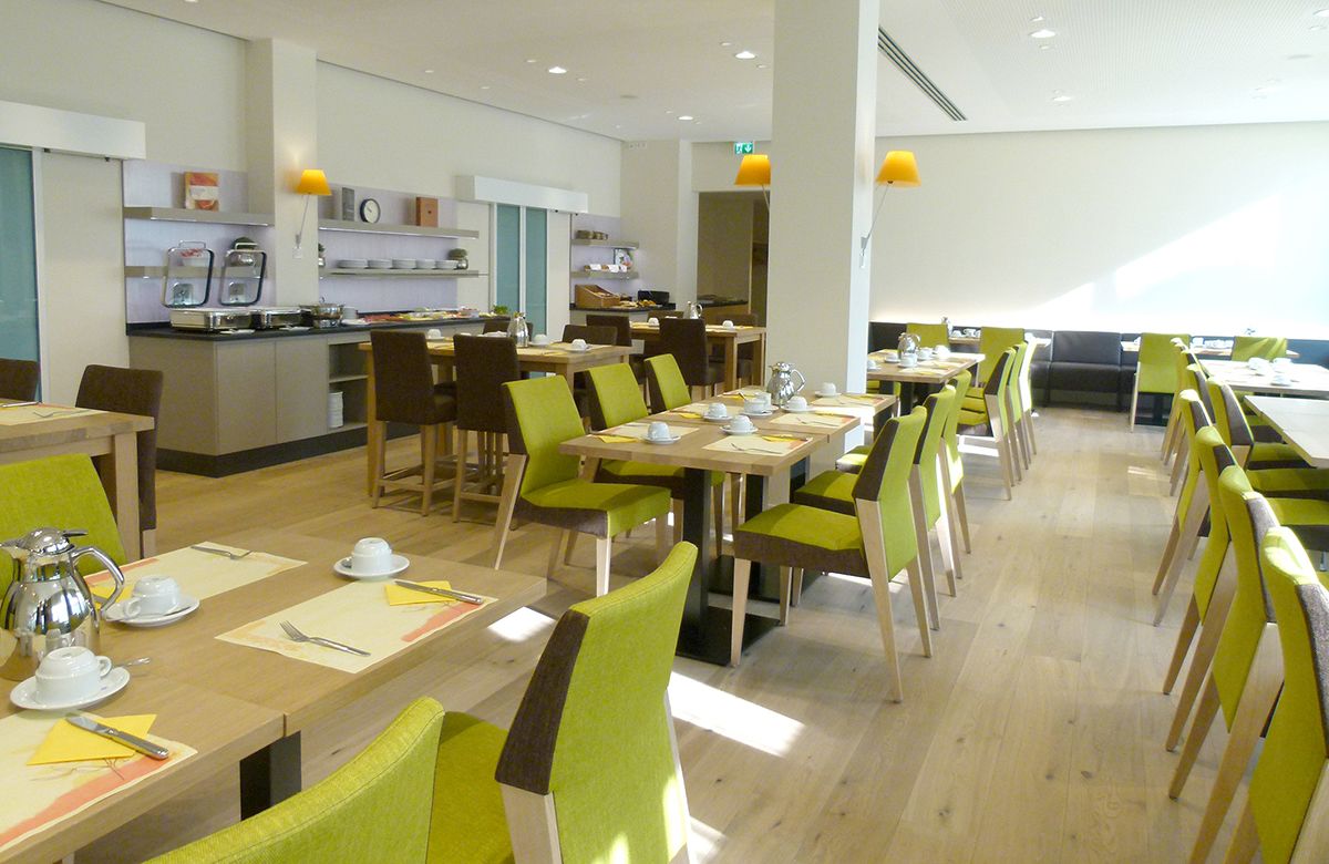 daily buffet breakfast (eur 15.9 per person)