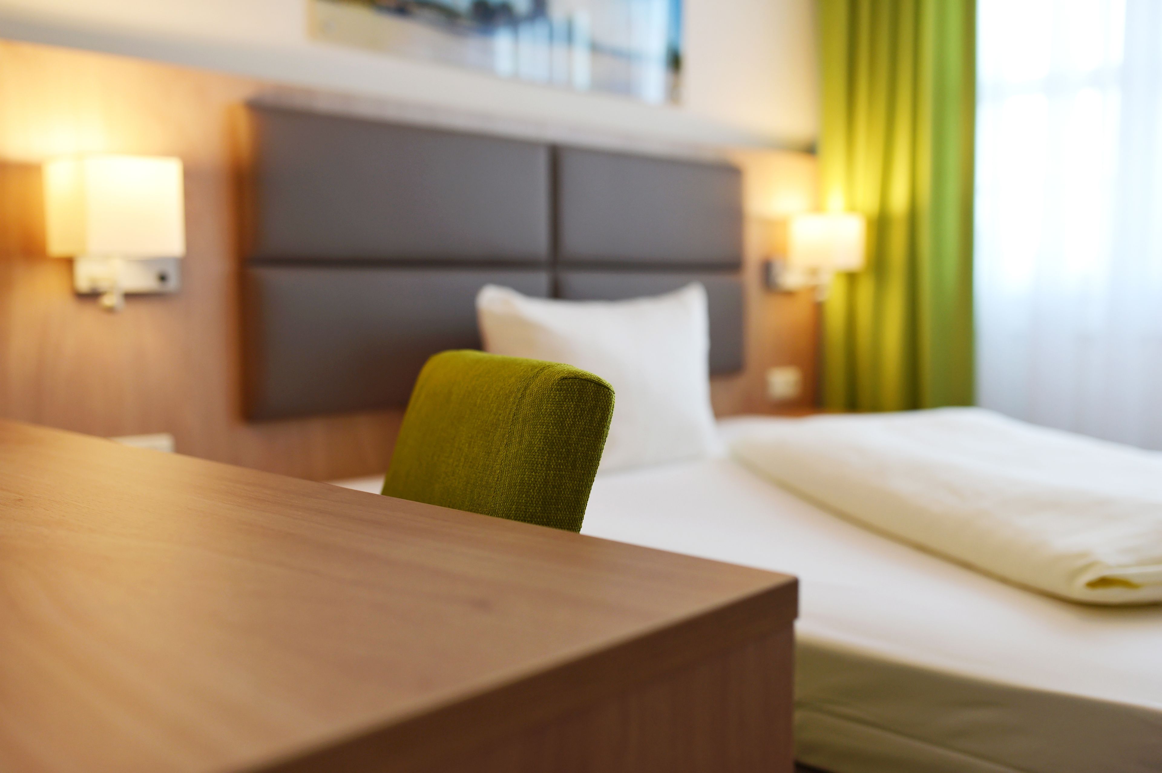 double room | in-room safe, desk, soundproofing, cots/infant beds