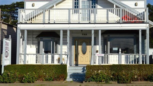 Exterior - Glass Beach Inn (Fort Bragg)