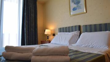 Minibar, Zimmersafe, kostenloses WLAN