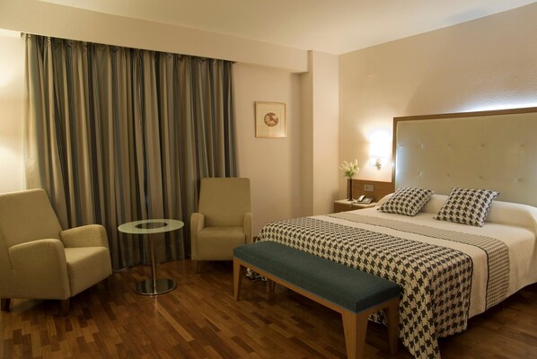 Minibar, in-room safe, desk, blackout curtains