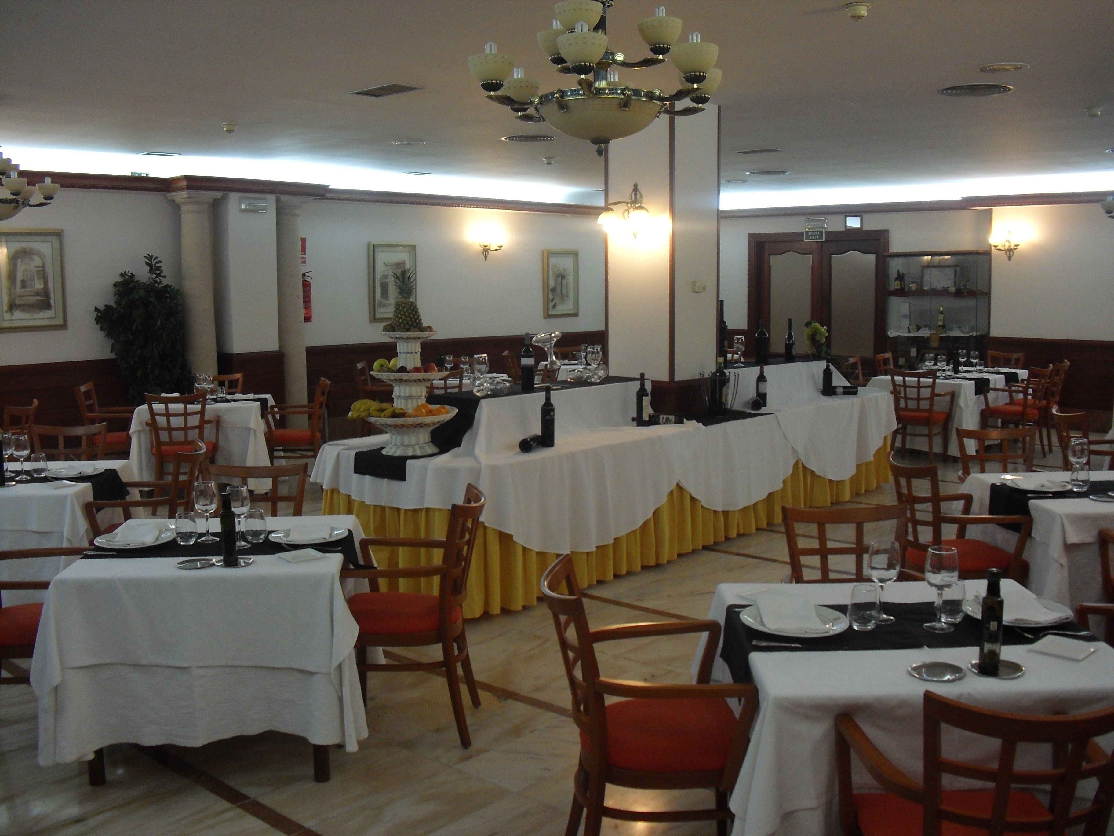 breakfast, lunch, dinner served; spanish cuisine