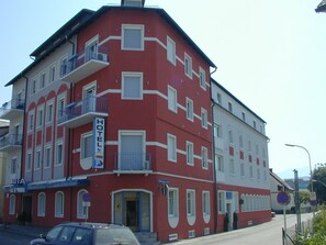 Front of property - Aragia (Klagenfurt am Woerthersee)
