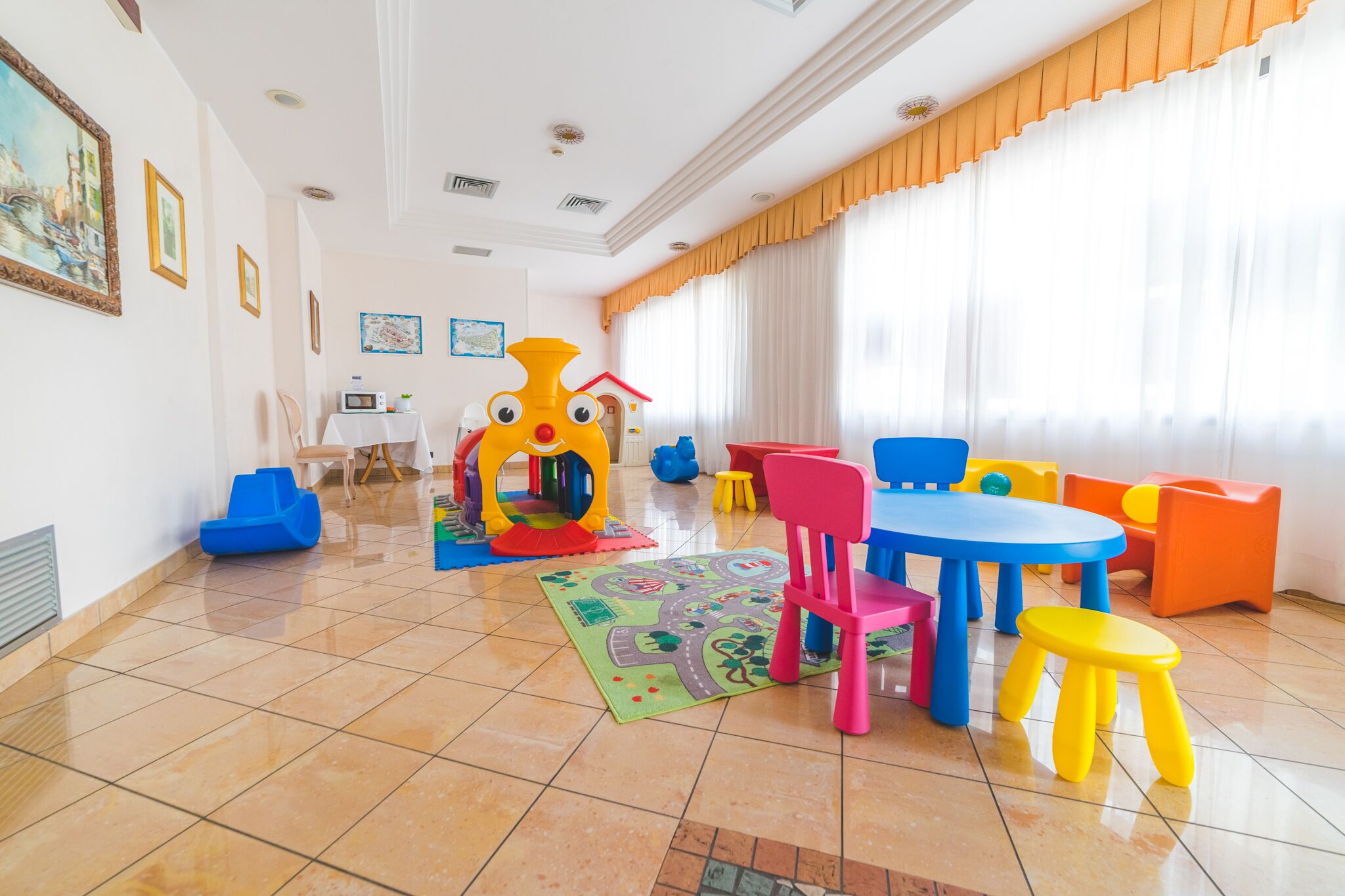 children’s play area – indoor