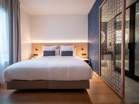 Premium Double Room "spa access" | 1 bedroom, in-room safe, desk, laptop workspace