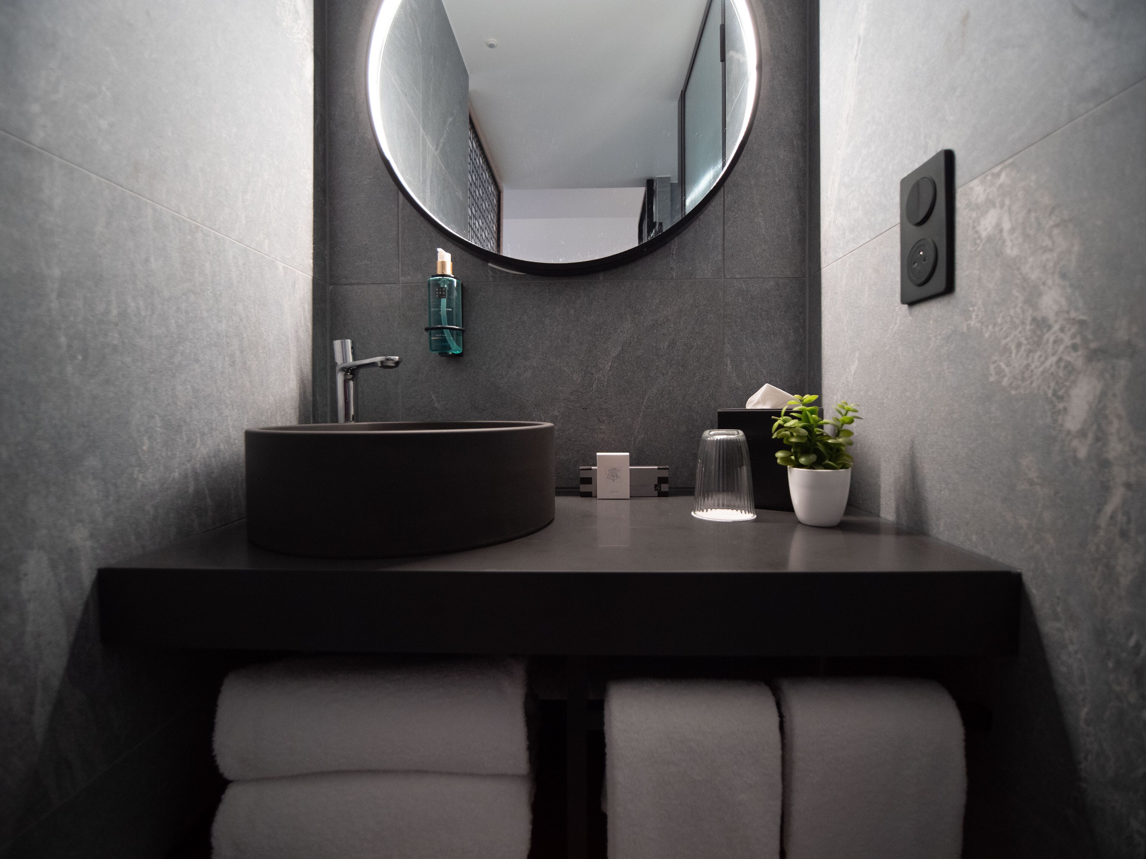 Foto - Paxton Paris MLV