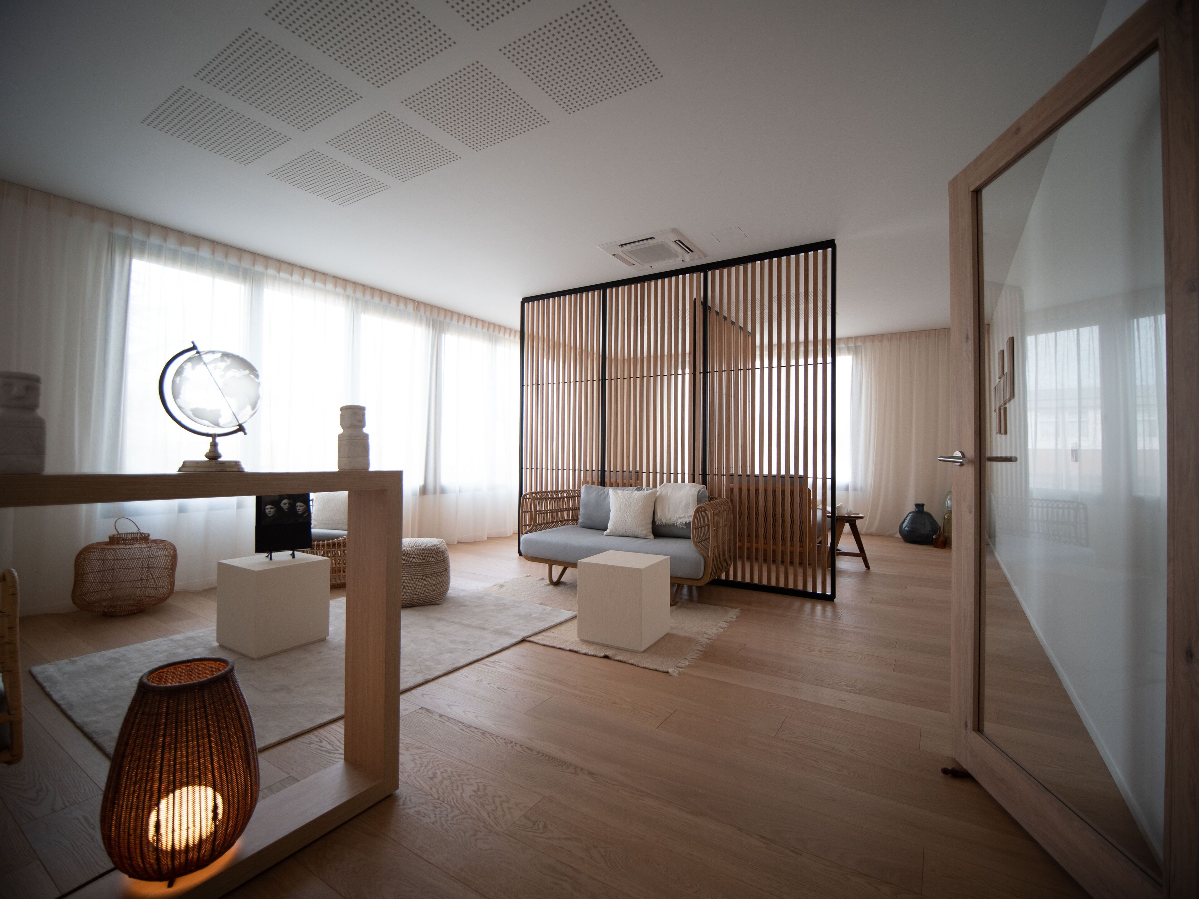 Foto - Paxton Paris MLV