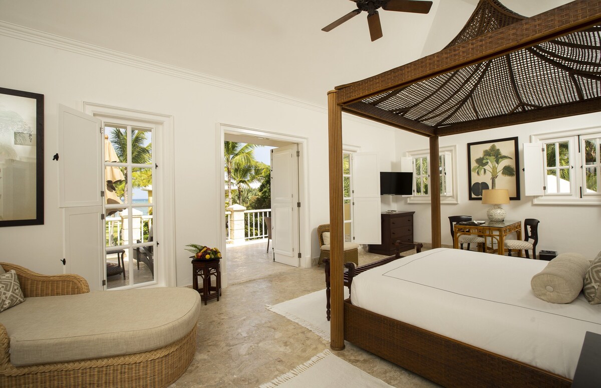 Ocean View Junior Suite Rates from $1,220


$1,220
