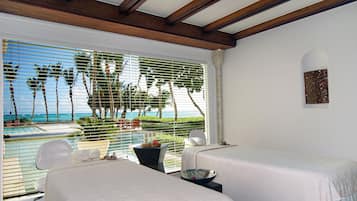 Couples treatment rooms, body treatments, hot stone massages