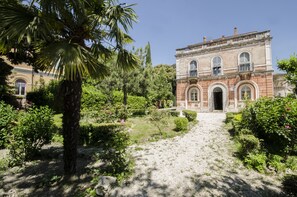 Entrada de la propiedad
