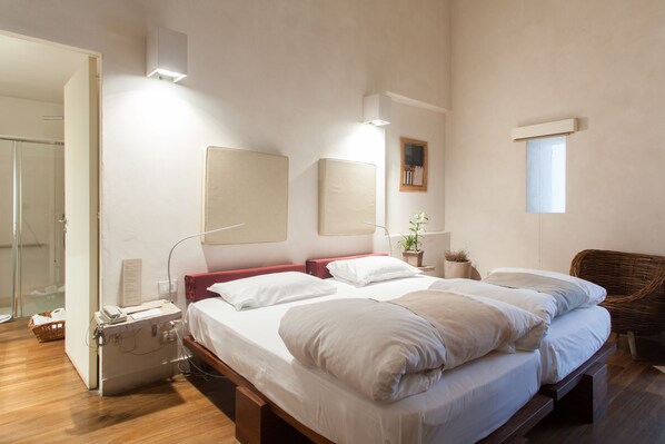 Family Room, Multiple Beds