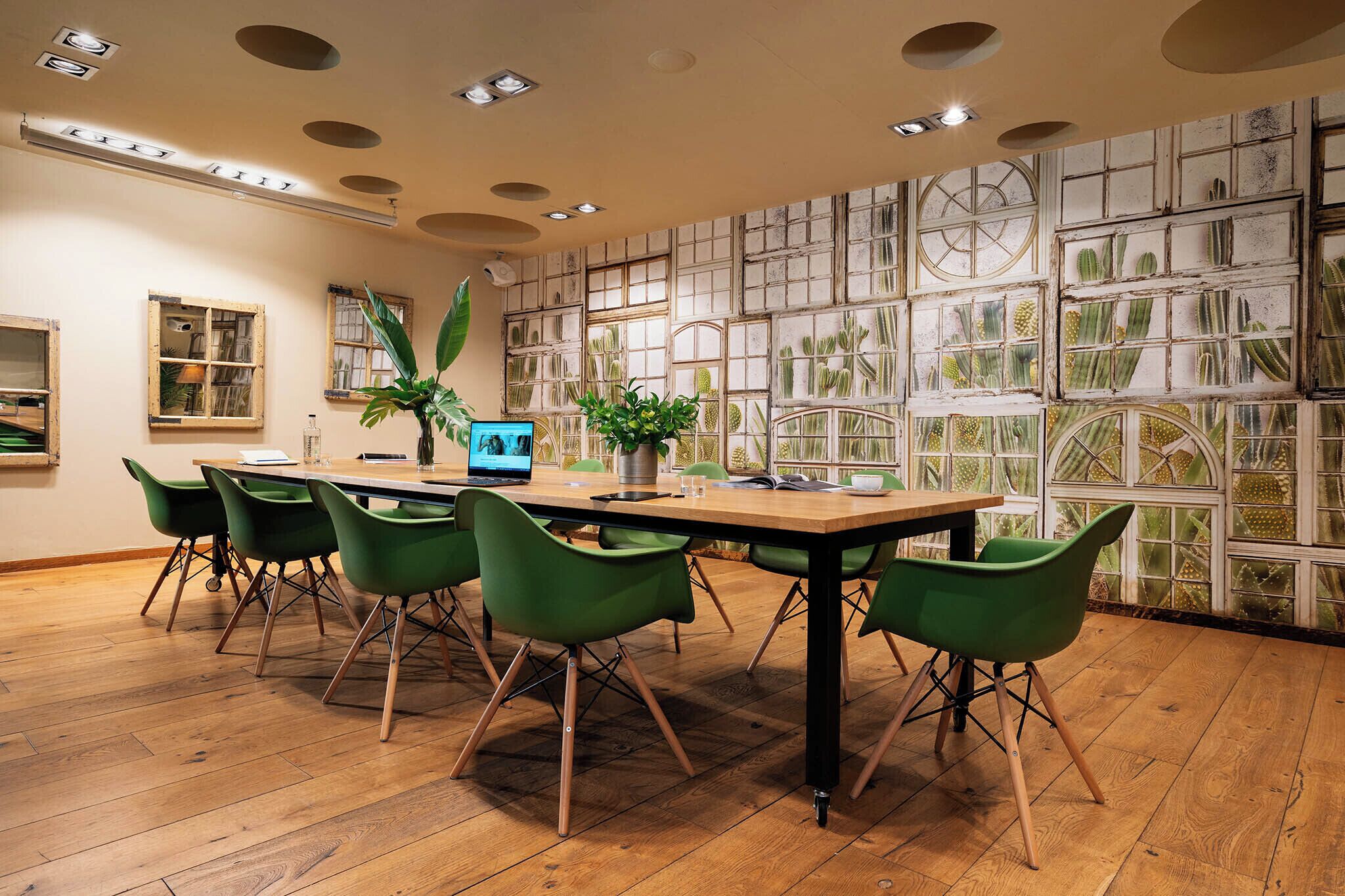 Photo - Chic & Basic Born Boutique Hotel