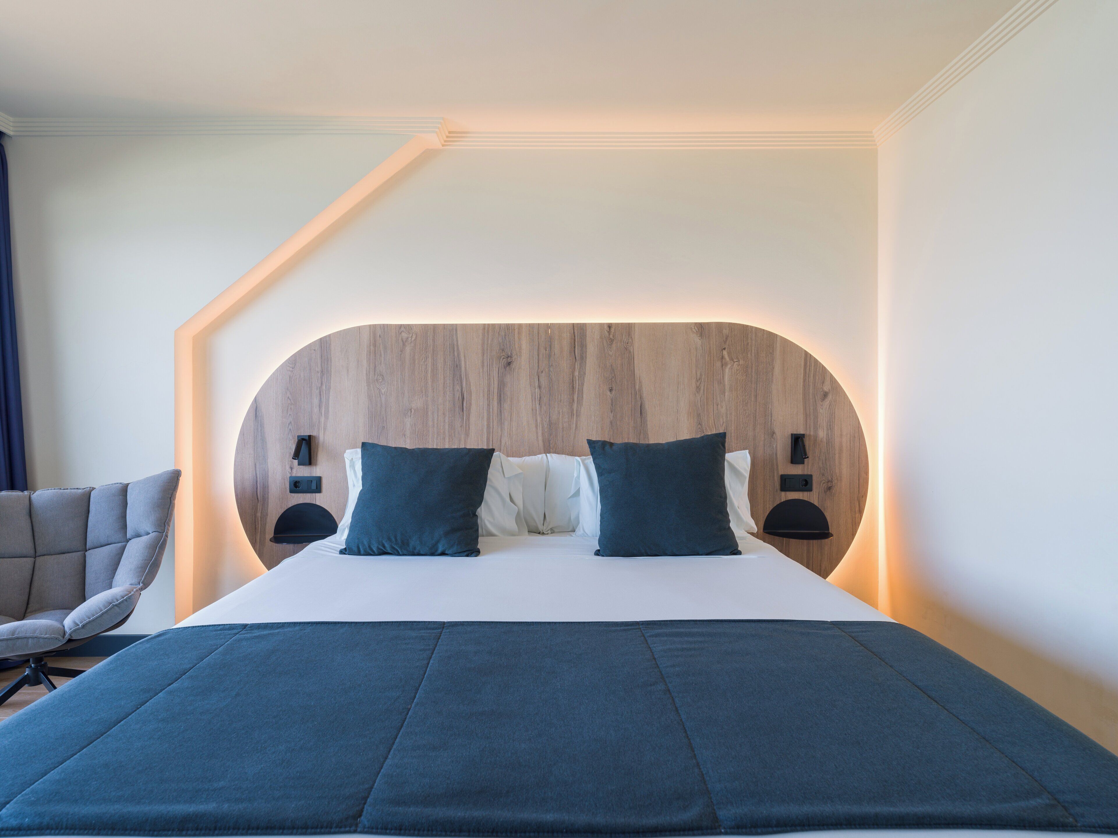 Chambre Supérieure, vue mer | Minibar, bureau, espace de travail pour ordinateur portable