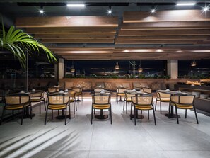 Daily buffet breakfast for a fee - Sercotel Playa Canteras (Las Palmas de Gran Canaria)