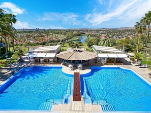 View from property - Bull Vital Suites & Spa Boutique Hotel - Only Adults (San Bartolomé de Tirajana)