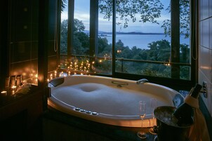 Bañera de hidromasaje