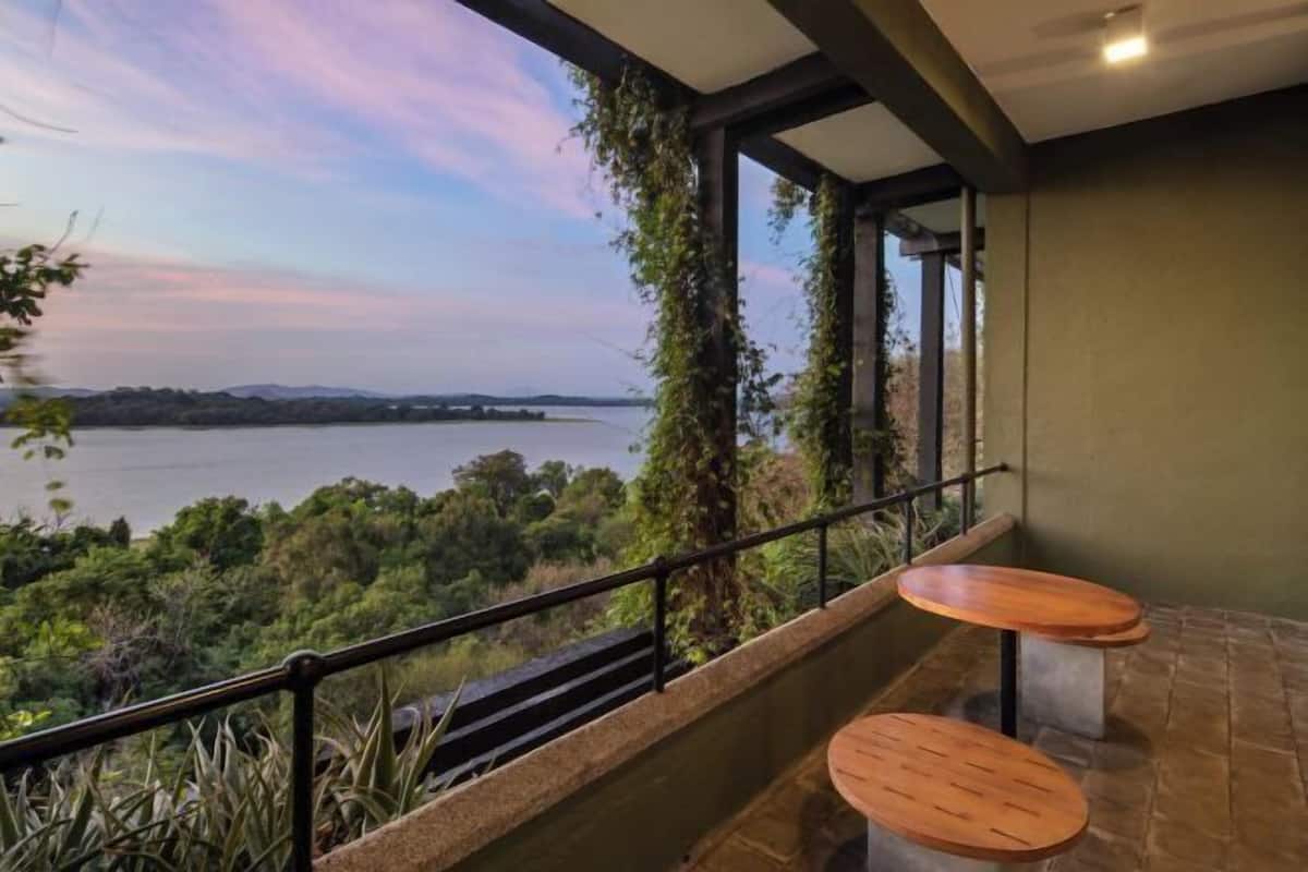 4 restoran, melayani sarapan