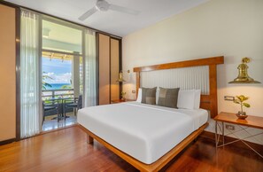 Ropa de cama de alta calidad y minibar 