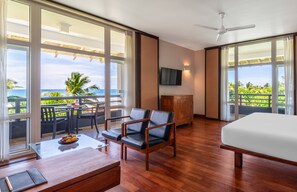 Roba de llit d'alta qualitat, minibar i caixa forta a l'habitació 