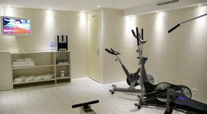 Sports facility - La Cour des Augustins (Geneva)