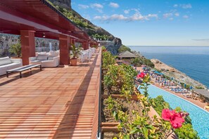 Terrace/patio - Hotel Mogan Princess & Beach Club- All Inclusive (Mogan)