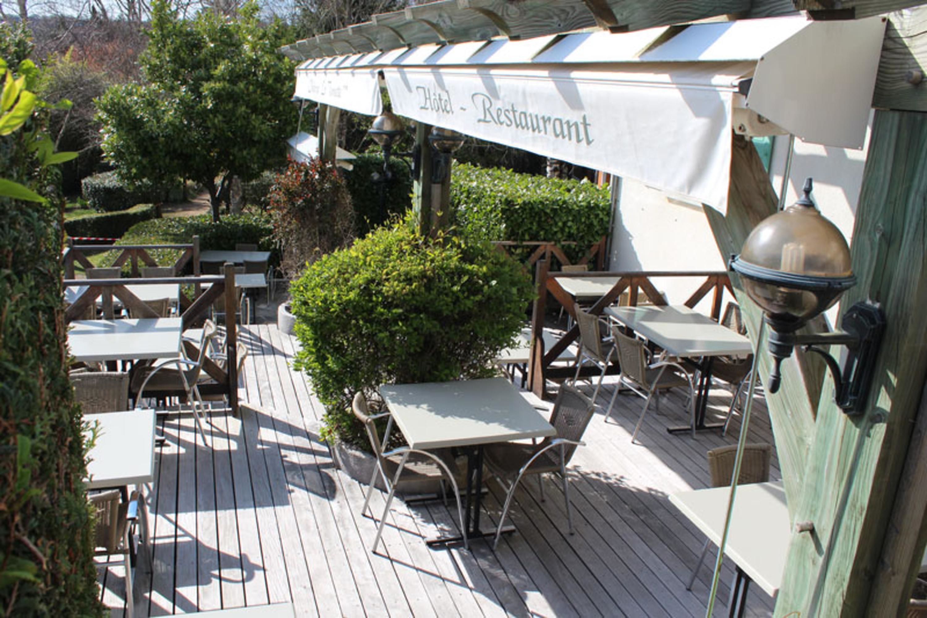 breakfast, dinner served; french cuisine, pool views