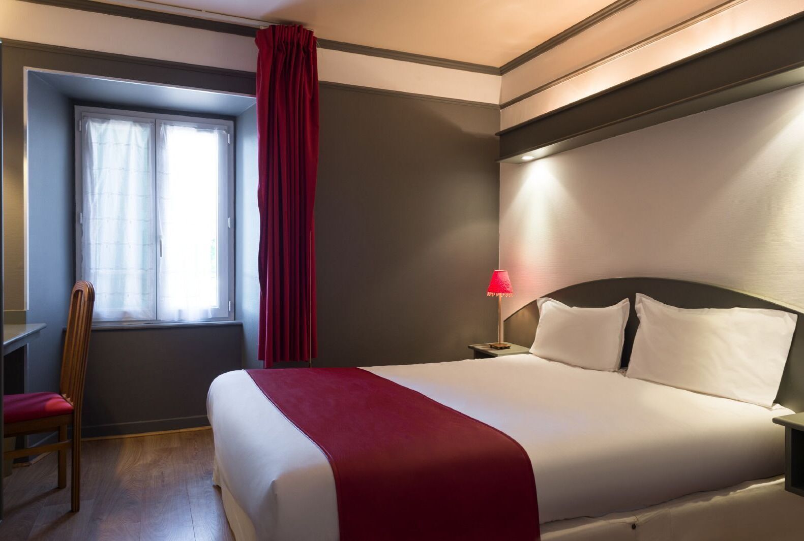 16 bedrooms, in-room safe, individually decorated