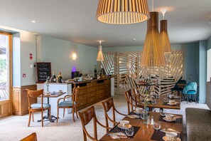 Daily buffet breakfast (EUR 18 per person)