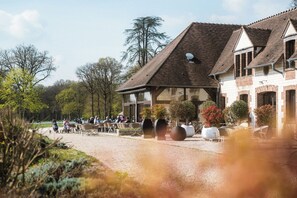 Façana frontal de l'allotjament
