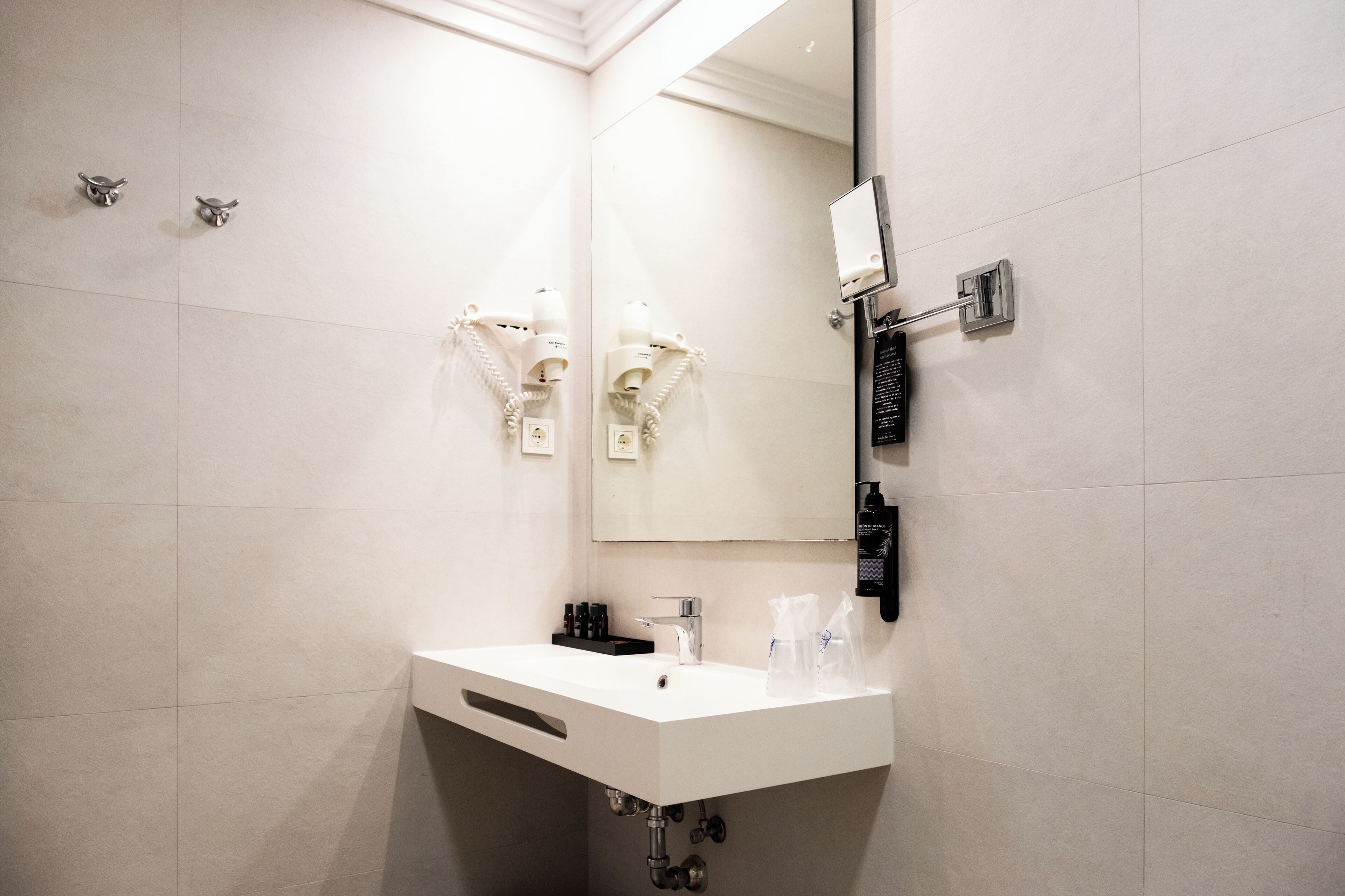 Photo - Hotel Puerta del Mar - Adults Recommended