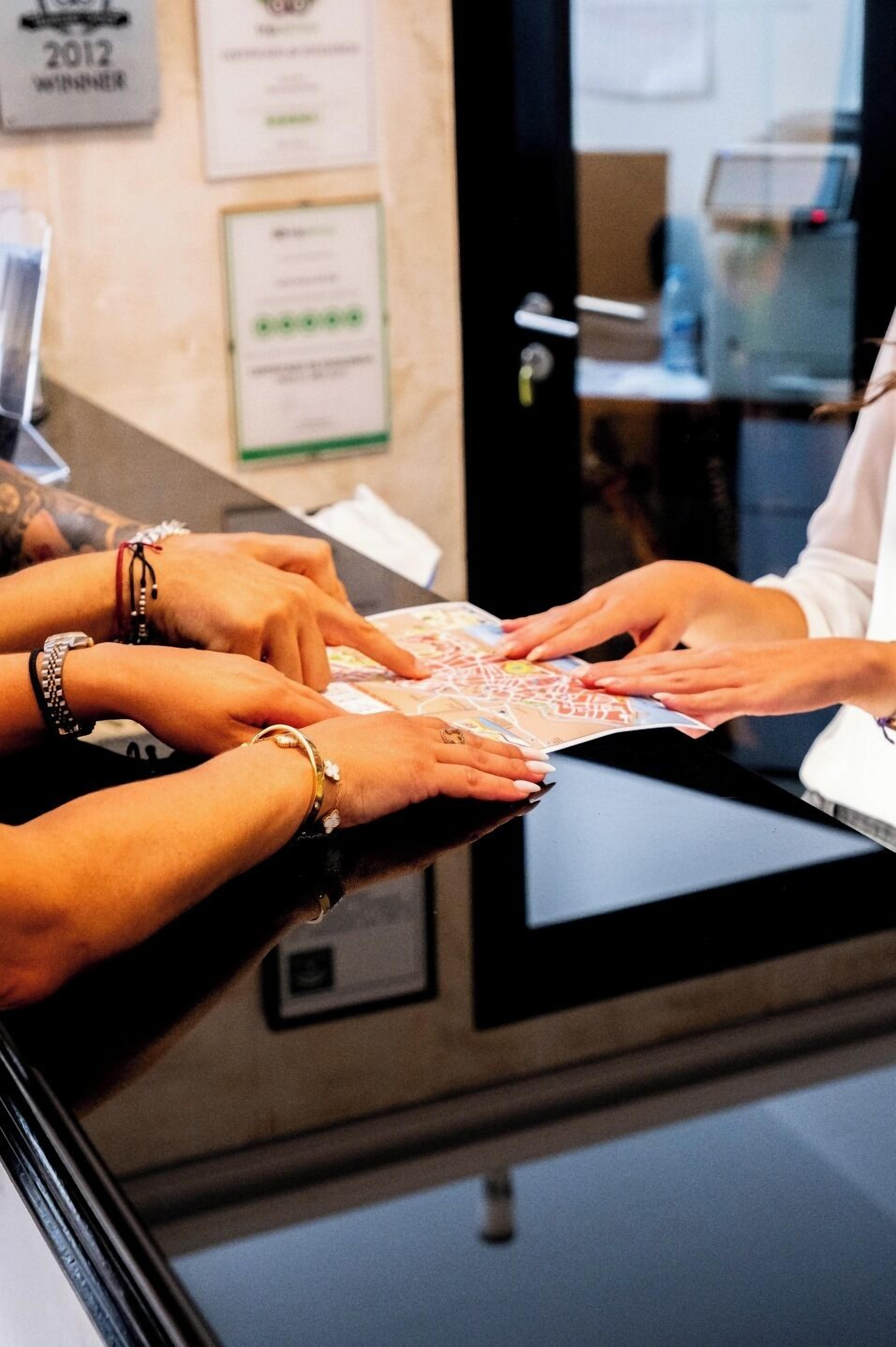 Photo - Hotel Puerta del Mar - Adults Recommended