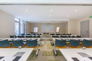 Meeting facility - Hôtel du Château de la Tour (Beguey)