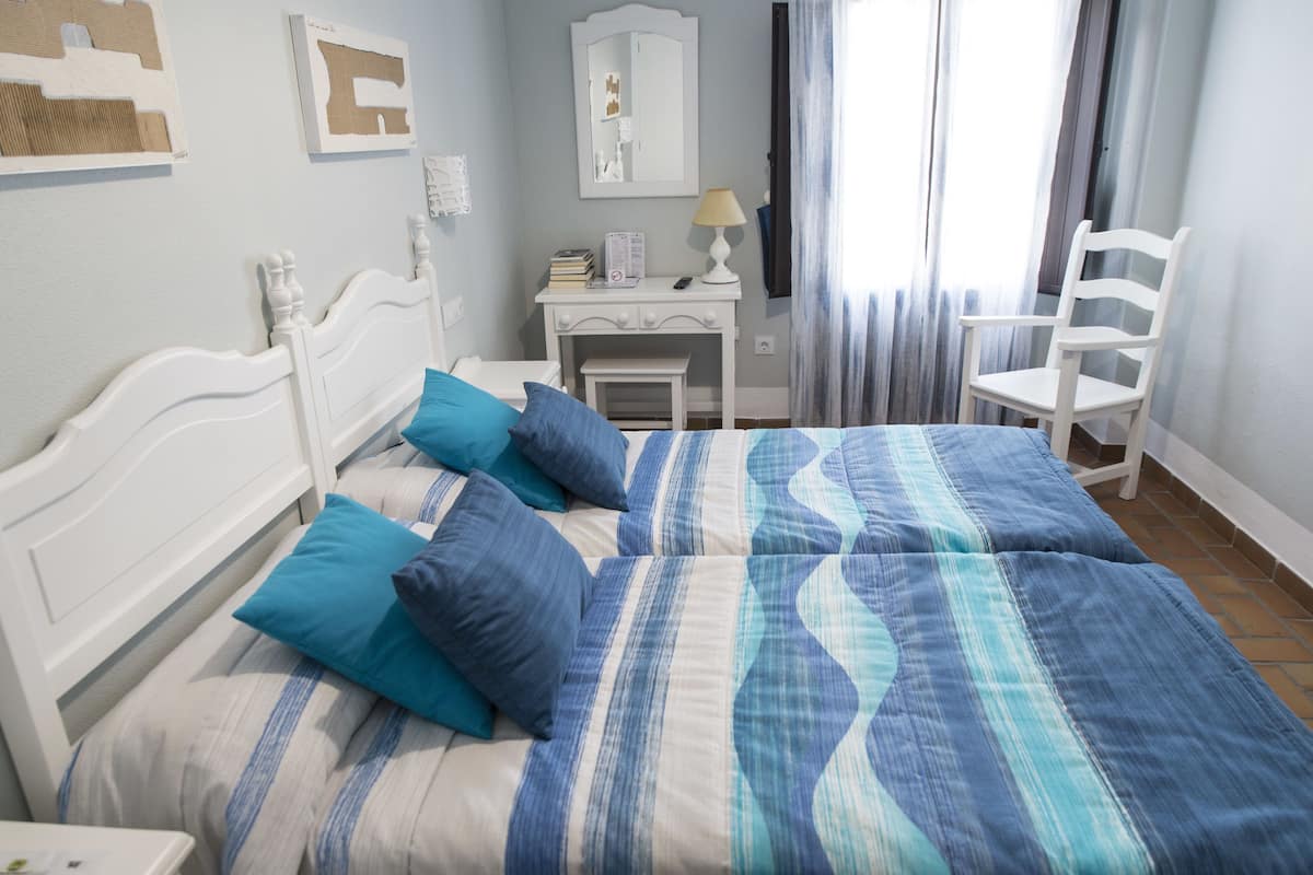 Select Comfort beds, in-room safe, individually decorated