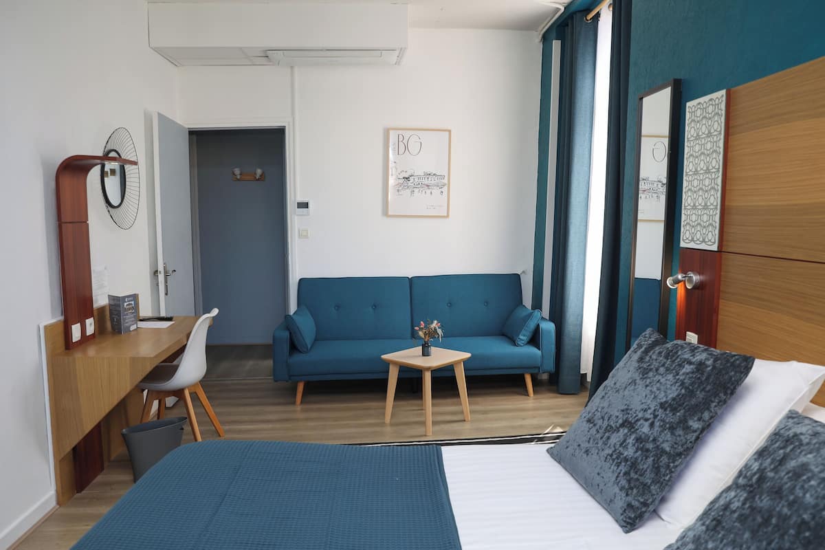 Rom – classic, 1 dobbeltseng | Skrivebord, lydisolert, barnesenger (inkludert) og reiseseng for barn