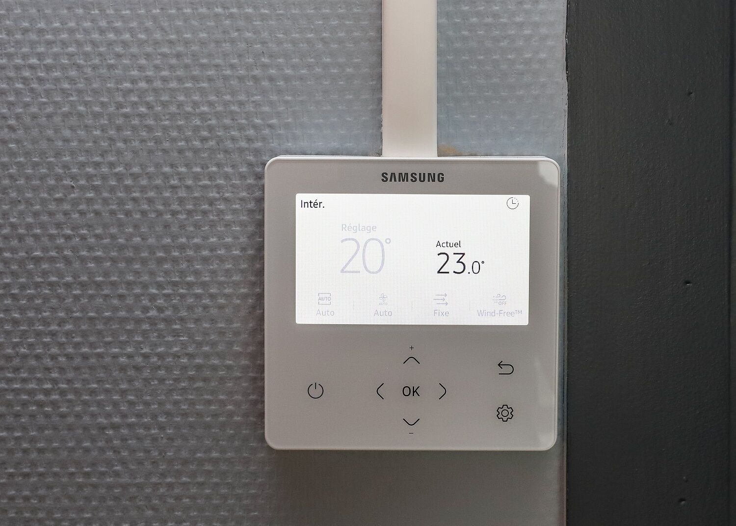 desk, soundproofing, free cots/infant beds, free wifi