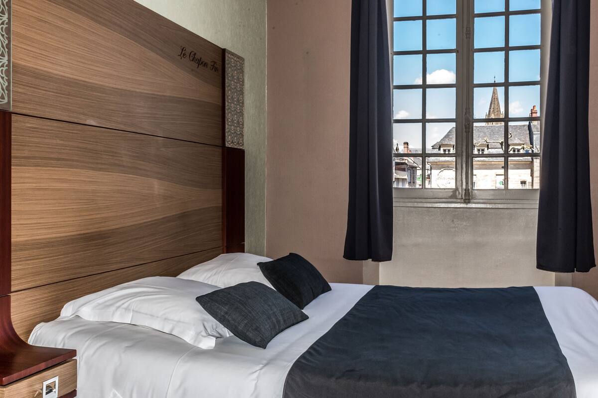 comfort double room, 1 bedroom, terrace, city view | desk, soundproofing, free cots/infant beds, free wifi