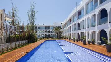 Apartamento Premium, piscina privada (Swim Up) | 1 dormitorio, ropa de cama de alta calidad, caja fuerte