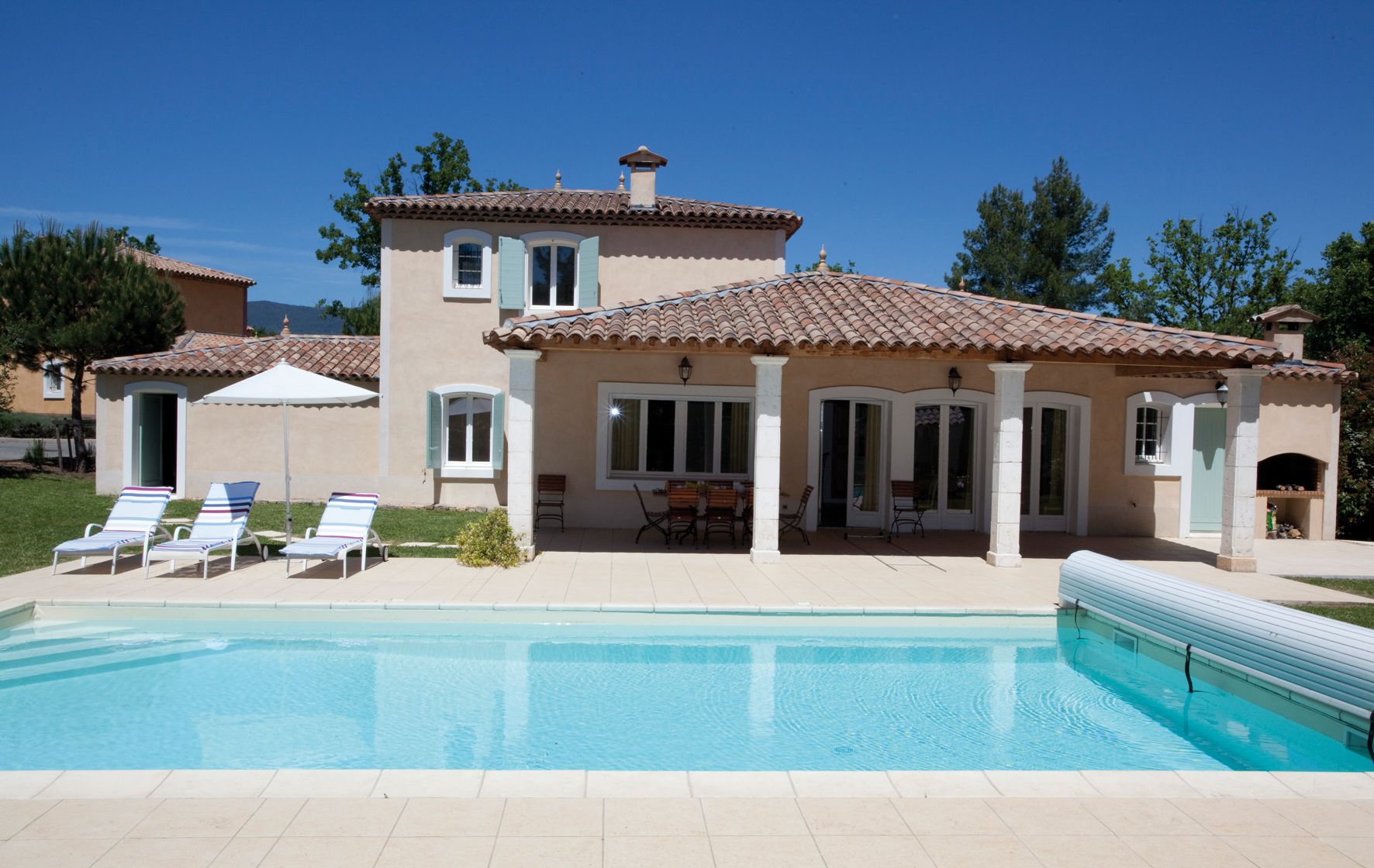Villa (for 10/12 pers.)  | Exterior