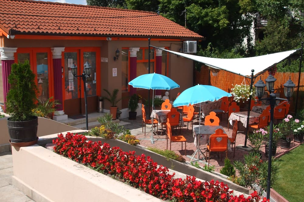 ATTILA HOTEL BUDAPEST