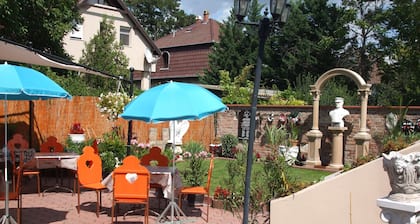 ATTILA HOTEL BUDAPEST