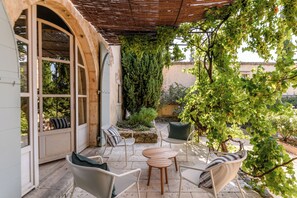 Deluxe Suite, Terrace | Terrace/patio