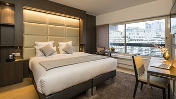 Studio (Executive) | In-room safe, individually furnished, desk, blackout drapes