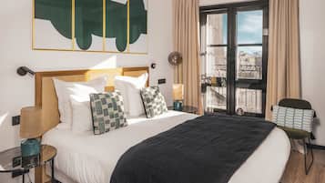 Premium bedding, in-room safe, desk, soundproofing