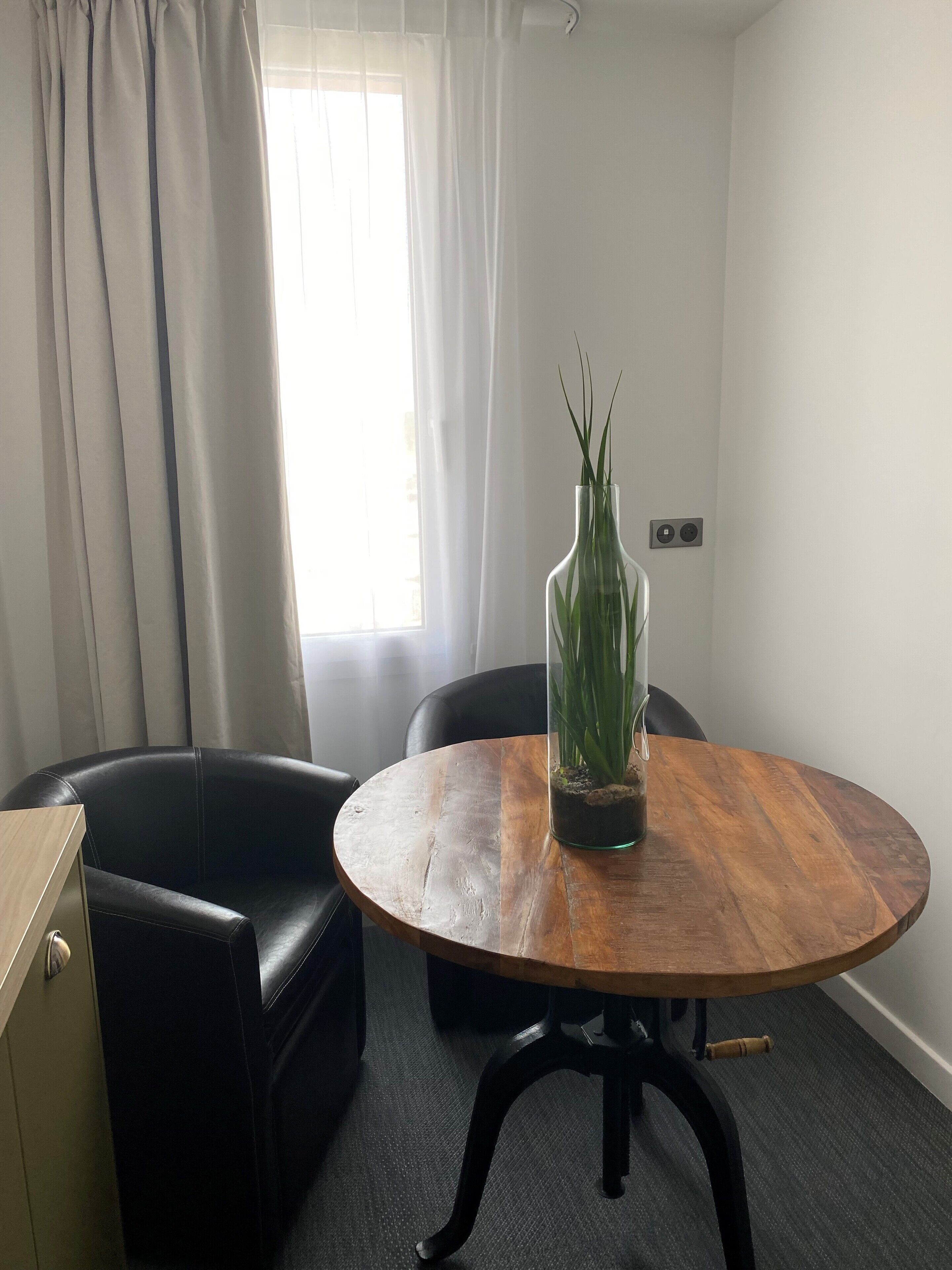 studio | private kitchen