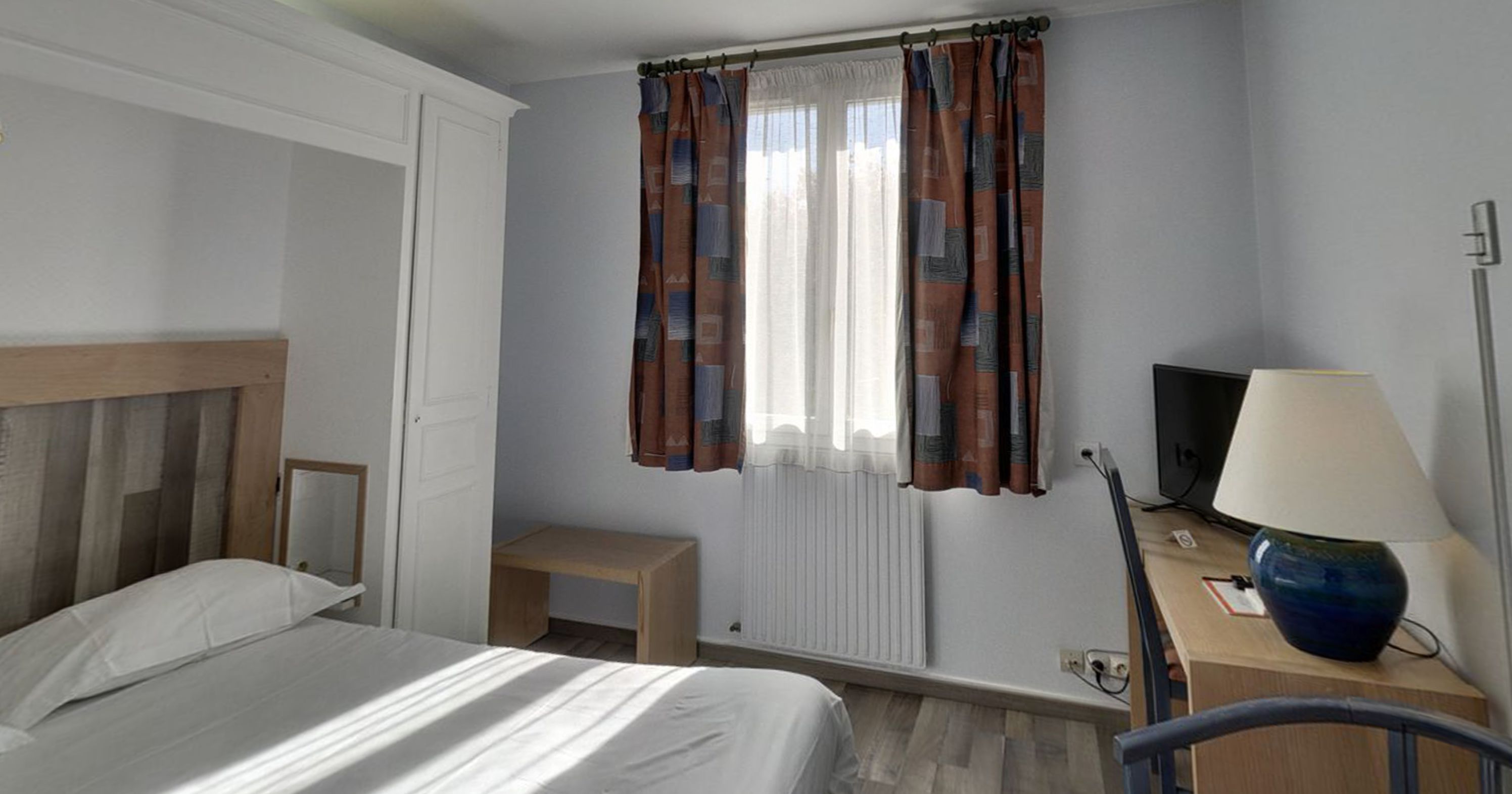 premium bedding, desk, iron/ironing board, free wifi