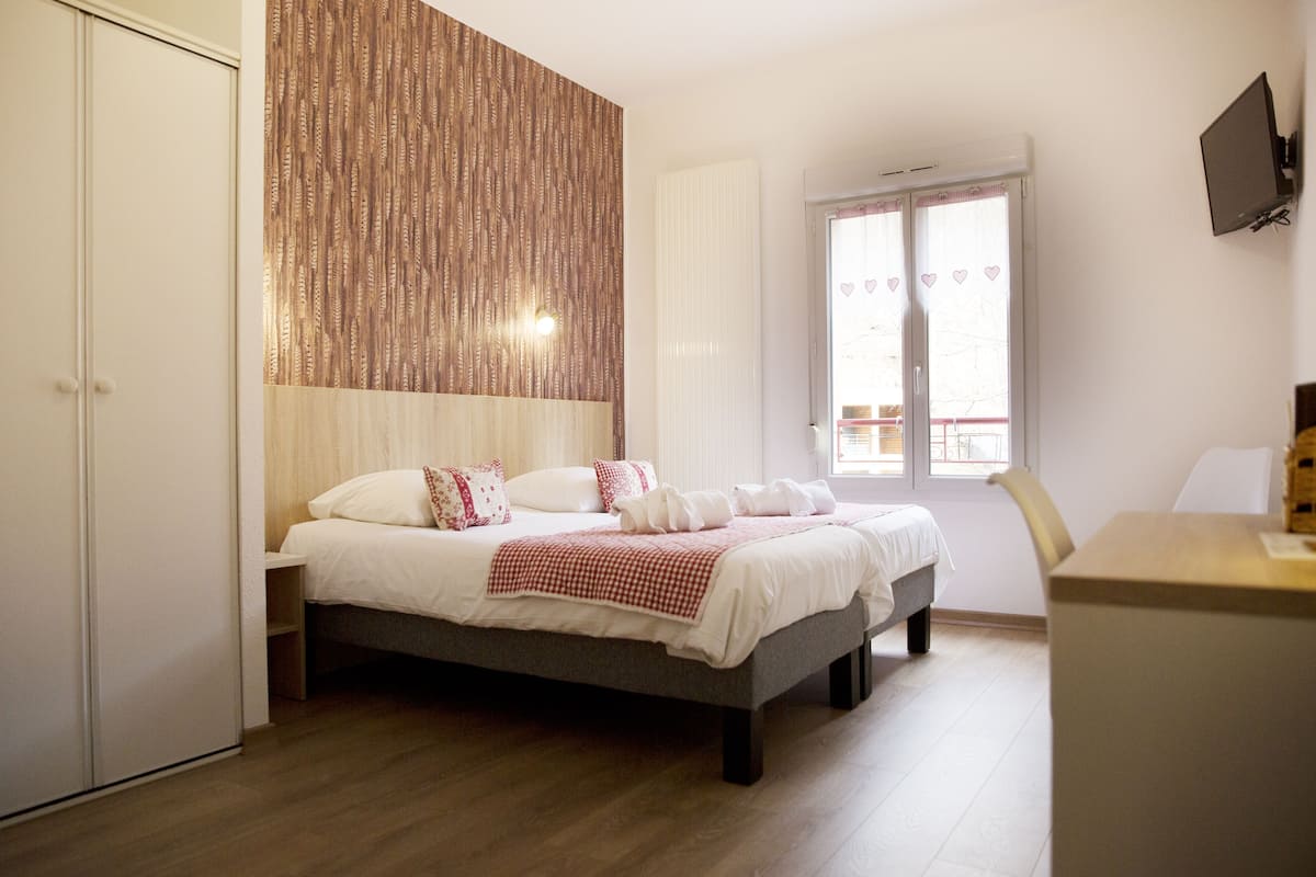 Double or Twin Room, Garden View