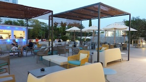 Terrace/patio - Sercotel Sorolla Palace Hotel (Valencia)