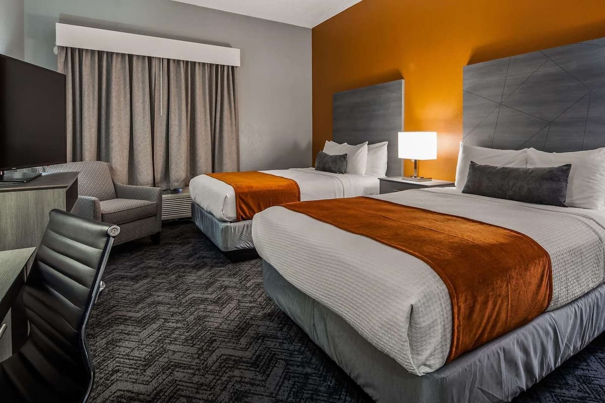Premium bedding, pillowtop beds, desk, blackout drapes