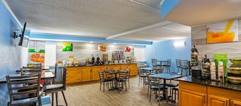 Quality Inn & Suites near Six Flags East